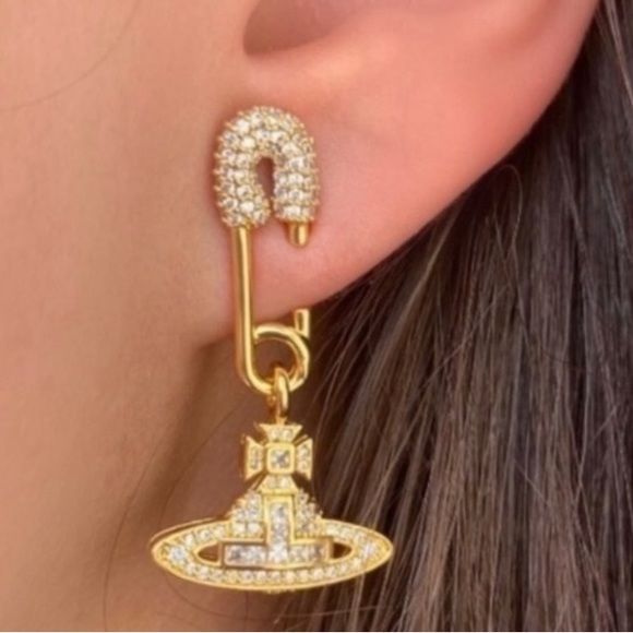 crystal Saturn orb safety pin drop earrings from Vivienne Westwood - Picture 3 of 10